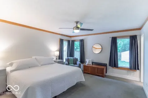 7632 Pinesprings West Drive Indianapolis IN 46256