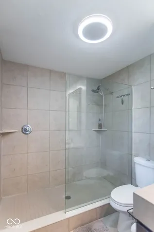 7632 Pinesprings West Drive Indianapolis IN 46256