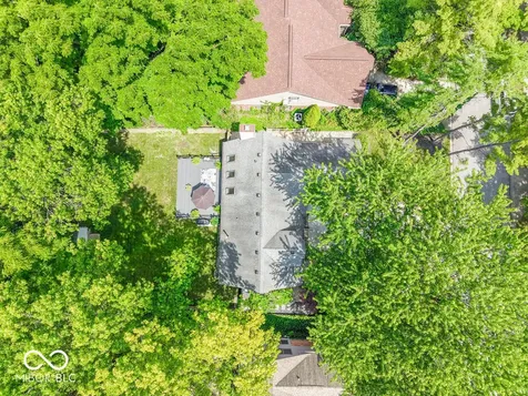 7632 Pinesprings West Drive Indianapolis IN 46256