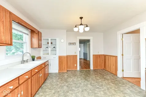 509 E 8th Street Sheridan IN 46069