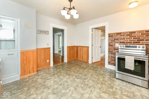 509 E 8th Street Sheridan IN 46069