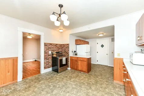 509 E 8th Street Sheridan IN 46069