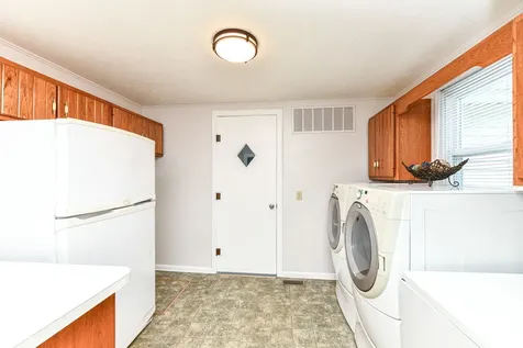 509 E 8th Street Sheridan IN 46069
