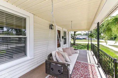 509 E 8th Street Sheridan IN 46069