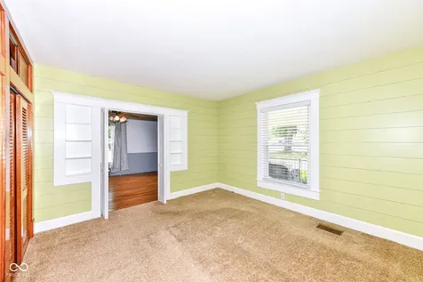 509 E 8th Street Sheridan IN 46069