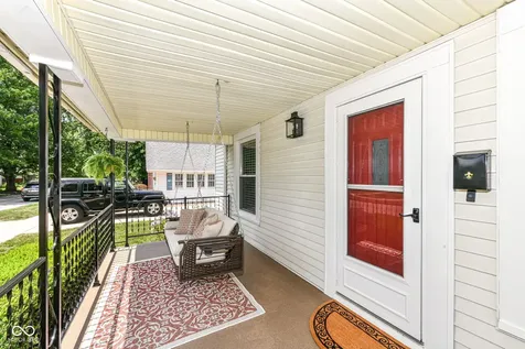 509 E 8th Street Sheridan IN 46069
