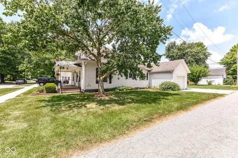 509 E 8th Street Sheridan IN 46069
