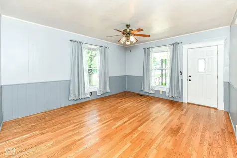 509 E 8th Street Sheridan IN 46069