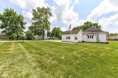509 E 8th Street Sheridan IN 46069