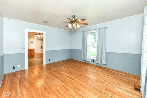 509 E 8th Street Sheridan IN 46069