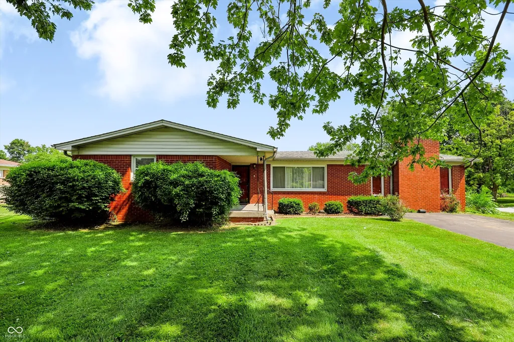 230 David Lind Drive Indianapolis IN 46217