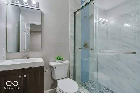 11971 Chapelwood Lane Fishers IN 46037