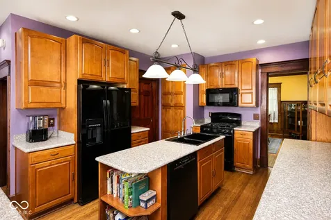 337 S Downey Avenue Indianapolis IN 46219