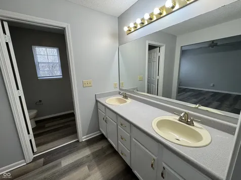 5438 Nighthawk Drive Indianapolis IN 46254