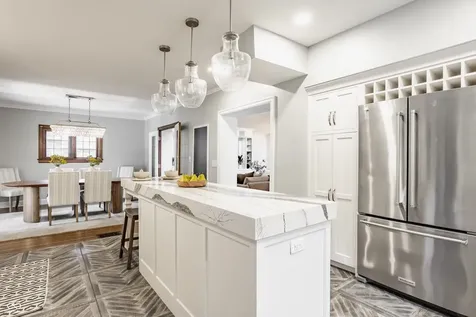 5872 Forest Lane Indianapolis IN 46220