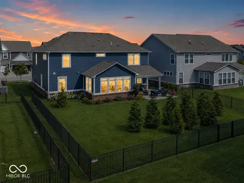 15955 Black Willow Lane Fishers IN 46040