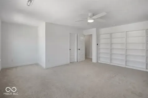 15955 Black Willow Lane Fishers IN 46040