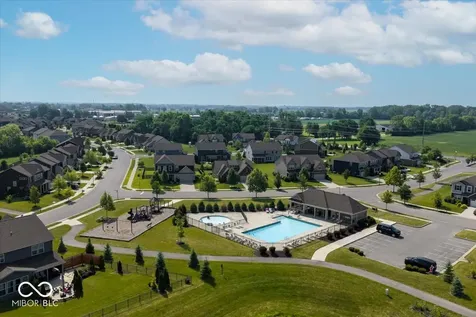 15955 Black Willow Lane Fishers IN 46040