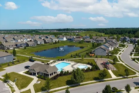 15955 Black Willow Lane Fishers IN 46040