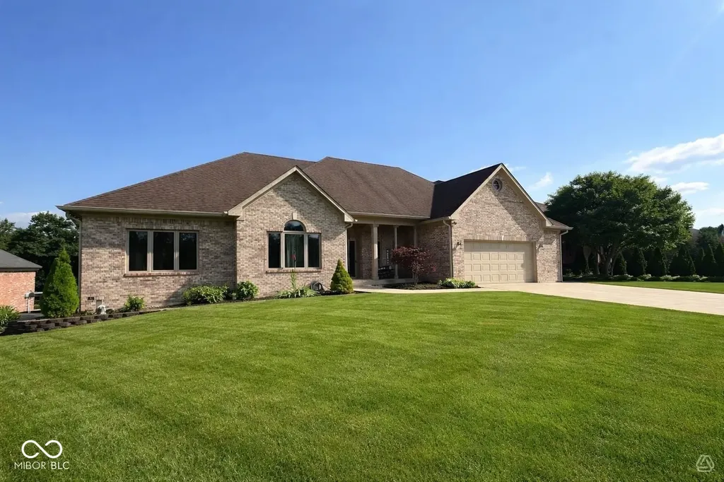 6635 E Ridgeview Court Mooresville IN 46158