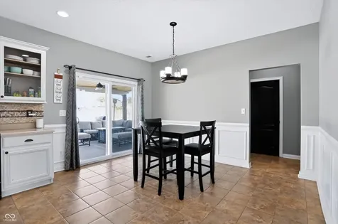 4264 Wellington Court Columbus IN 47201