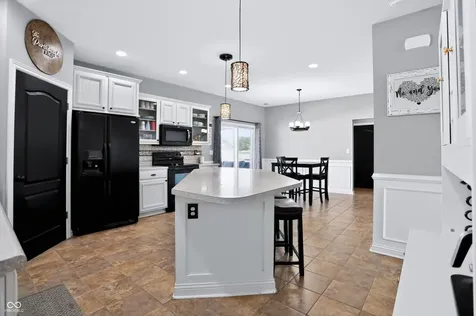 4264 Wellington Court Columbus IN 47201