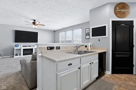 4264 Wellington Court Columbus IN 47201