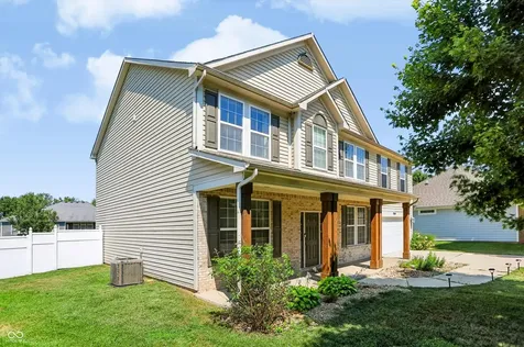 4264 Wellington Court Columbus IN 47201
