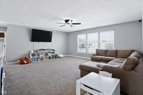 4264 Wellington Court Columbus IN 47201