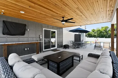 4264 Wellington Court Columbus IN 47201