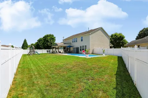 4264 Wellington Court Columbus IN 47201