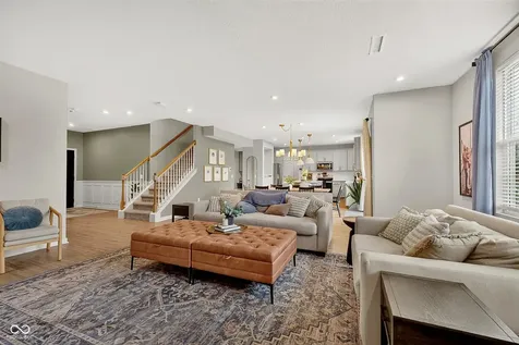 6779 Oakcrest Drive Mccordsville IN 46055
