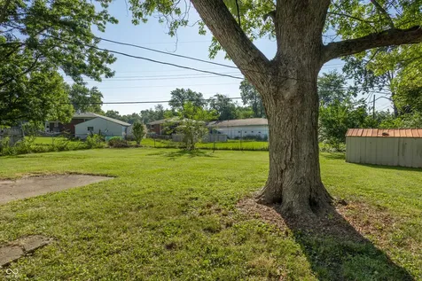 4823 Leone Drive Indianapolis IN 46226