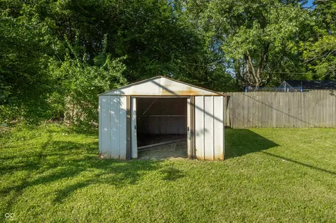 4823 Leone Drive Indianapolis IN 46226