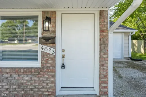 4823 Leone Drive Indianapolis IN 46226
