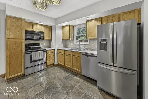 6312 E Roselyn Drive Mooresville IN 46158