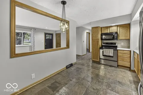 6312 E Roselyn Drive Mooresville IN 46158