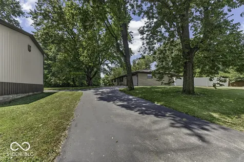 6312 E Roselyn Drive Mooresville IN 46158