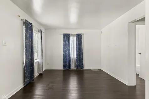 5429 E 19th Place Indianapolis IN 46218