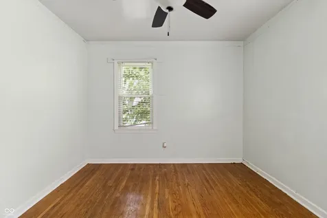 5429 E 19th Place Indianapolis IN 46218