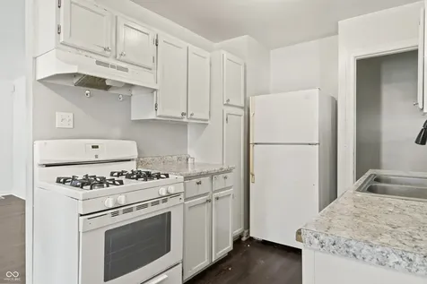 5429 E 19th Place Indianapolis IN 46218