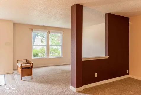 6917 Amber Springs Way Indianapolis IN 46237