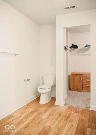 6917 Amber Springs Way Indianapolis IN 46237