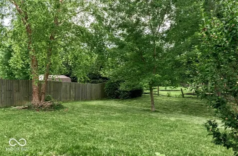 6917 Amber Springs Way Indianapolis IN 46237