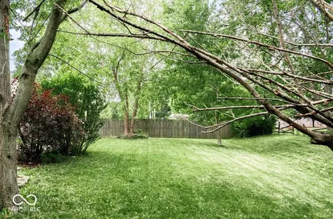 6917 Amber Springs Way Indianapolis IN 46237