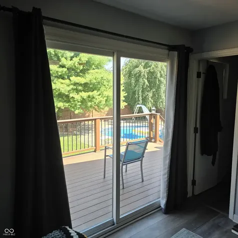 648 Yosemite Drive Indianapolis IN 46217
