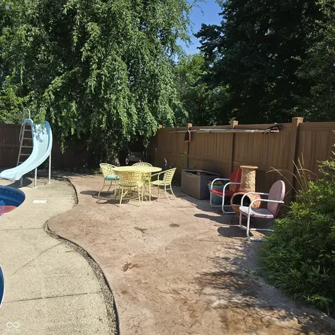 648 Yosemite Drive Indianapolis IN 46217