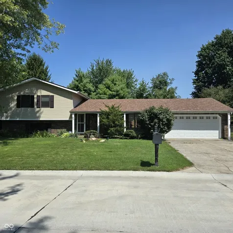 648 Yosemite Drive Indianapolis IN 46217