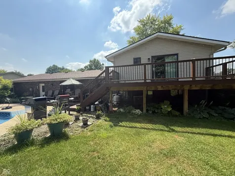 648 Yosemite Drive Indianapolis IN 46217