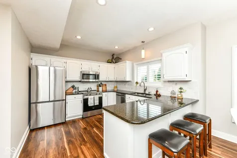 10999 Rutgers Lane Fishers IN 46038
